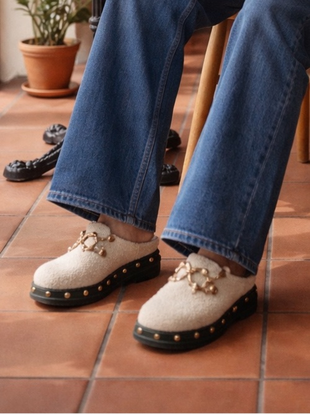 Circus by Sam Edelman Cream Shearling Mules with Gold Chain